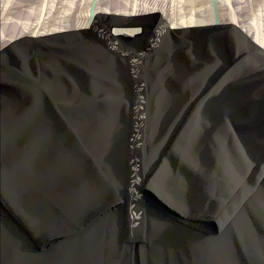 Maggie McNaughton 2X tunic dressy top black